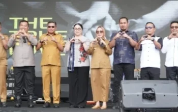 Bodewin Wattimena Buka Grand Final Jukulele Festival Kota Ambon 2026, Targetkan Rekor MURI Jukulele Tahun Depan